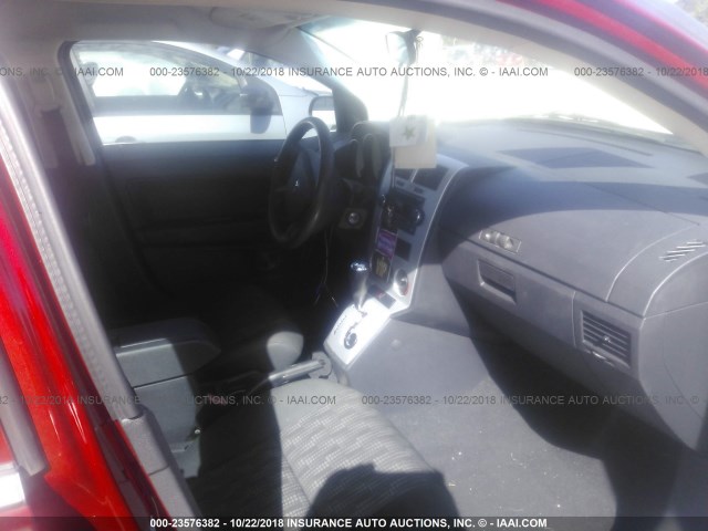 1B3HB28B28D742419 - 2008 DODGE CALIBER RED photo 5