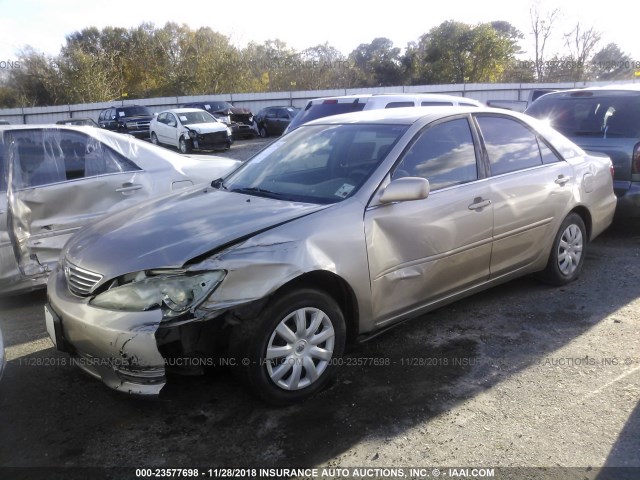 4T1BE32K95U512524 - 2005 TOYOTA CAMRY LE/XLE/SE 金色 照片 2