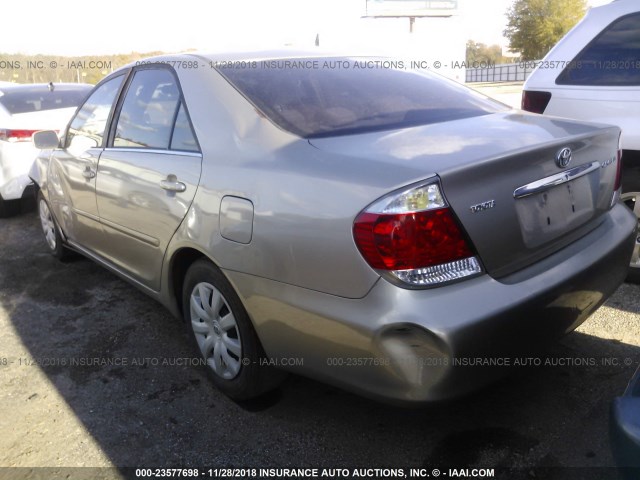 4T1BE32K95U512524 - 2005 TOYOTA CAMRY LE/XLE/SE 金色 照片 3