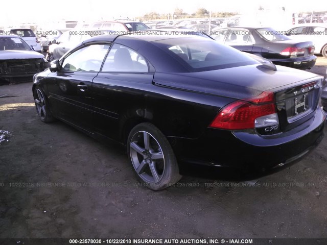 YV1672MC1BJ119091 - 2011 VOLVO C70 T5 BLACK photo 3