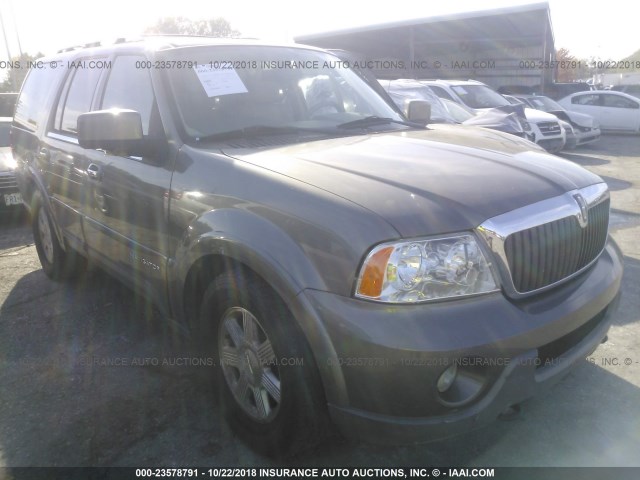 5LMFU28R64LJ04048 - 2004 LINCOLN NAVIGATOR Қоңыр фото 1