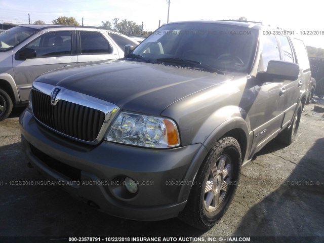 5LMFU28R64LJ04048 - 2004 LINCOLN NAVIGATOR Қоңыр фото 2