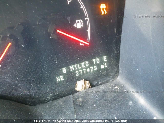 5LMFU28R64LJ04048 - 2004 LINCOLN NAVIGATOR Қоңыр фото 7