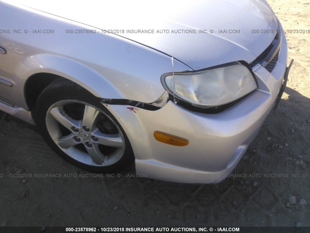 JM1BJ245821618056 - 2002 MAZDA PROTEGE PR5 SILVER photo 6