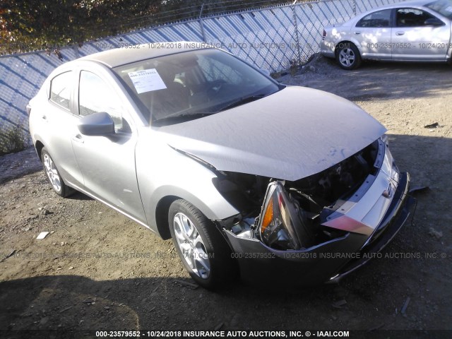 3MYDLBZV6GY128702 - 2016 TOYOTA SCION IA GRAY photo 1