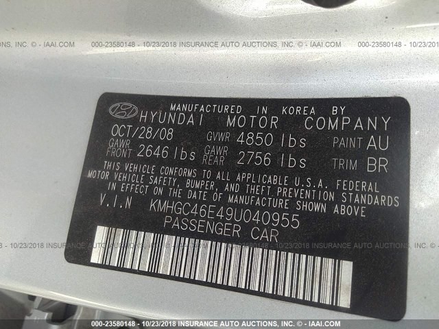 KMHGC46E49U040955 - 2009 HYUNDAI GENESIS 3.8L SILVER photo 9