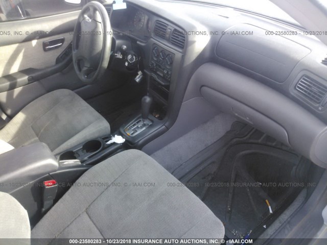 4S3BE635927211311 - 2002 SUBARU LEGACY L SILVER photo 5