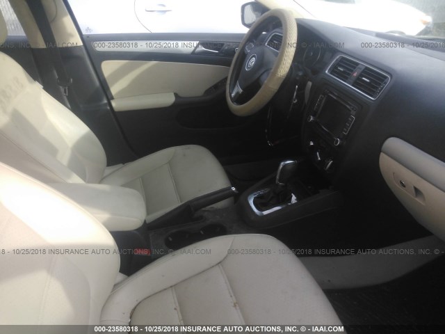 3VWDP7AJXDM421222 - 2013 VOLKSWAGEN JETTA SE 蓝色 照片 5