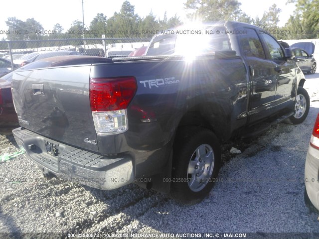 5TFUY5F1XCX237971 - 2012 TOYOTA TUNDRA DOUBLE CAB SR5 GRAY photo 4