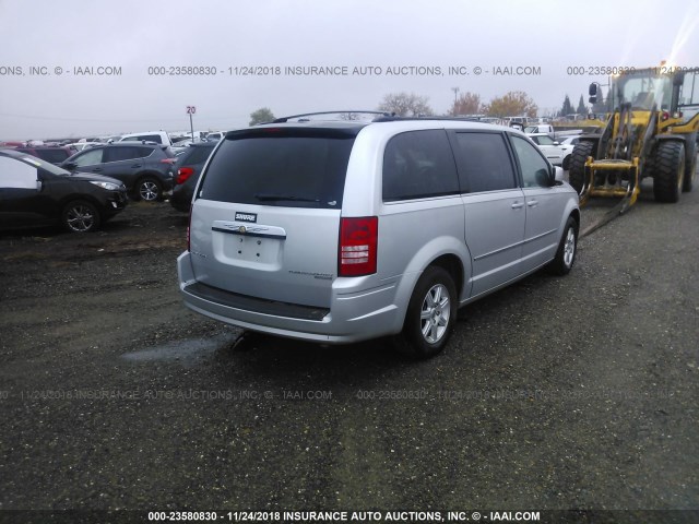 2A4RR5D16AR270526 - 2010 CHRYSLER TOWN & COUNTRY TOURING SILVER photo 4