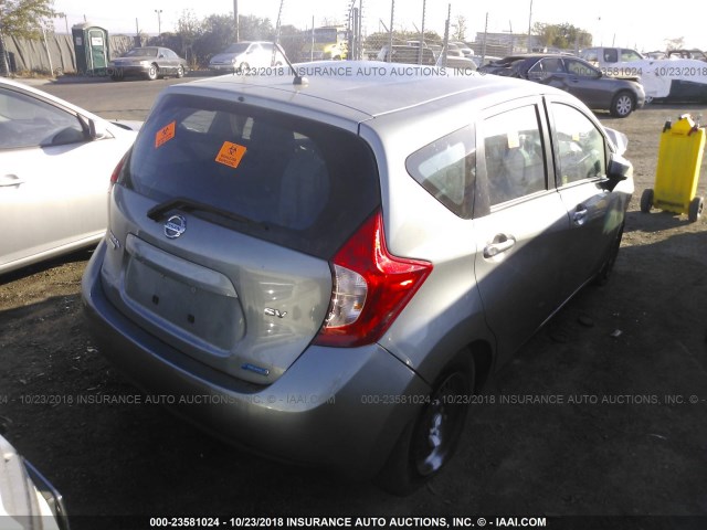 3N1CE2CP8FL421286 - 2015 NISSAN VERSA NOTE S/S PLUS/SV/SL/SR SILVER photo 4