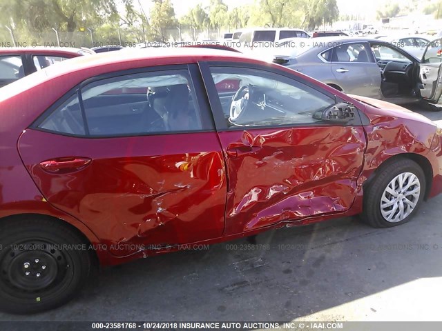 5YFBURHE6JP785066 - 2018 TOYOTA COROLLA L/LE/XLE/SE/XSE RED photo 6