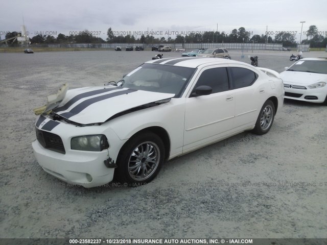 2B3KA43R68H116190 - 2008 DODGE CHARGER WHITE photo 2