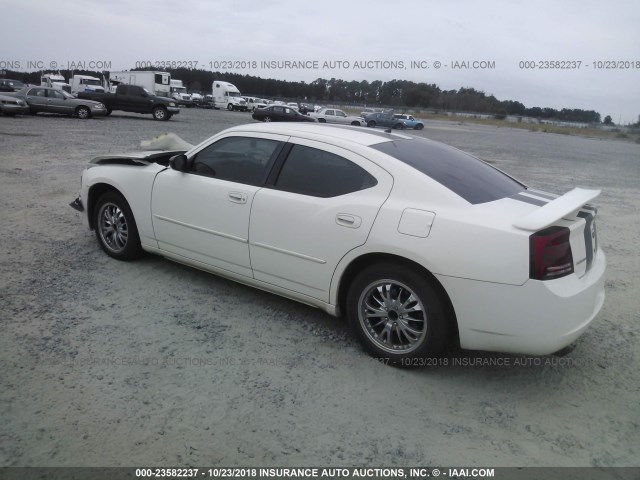 2B3KA43R68H116190 - 2008 DODGE CHARGER WHITE photo 3