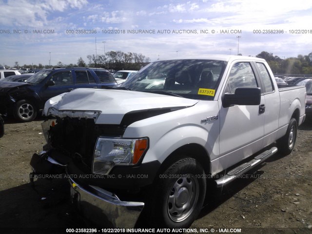 1FTFX1CF9EKG51599 - 2014 FORD F150 SUPER CAB WHITE photo 2