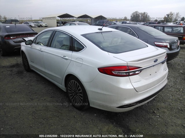 3FA6P0RU0JR225277 - 2018 FORD FUSION TITANIUM/PLATINUM HEV WHITE photo 3