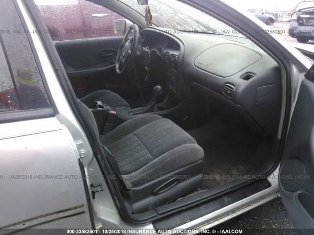 1G2WK52JX1F108880 - 2001 PONTIAC GRAND PRIX SE 灰色 照片 5