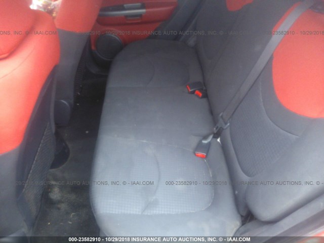 KNDJT2A22A7044758 - 2010 KIA SOUL +/!/SPORT RED photo 8