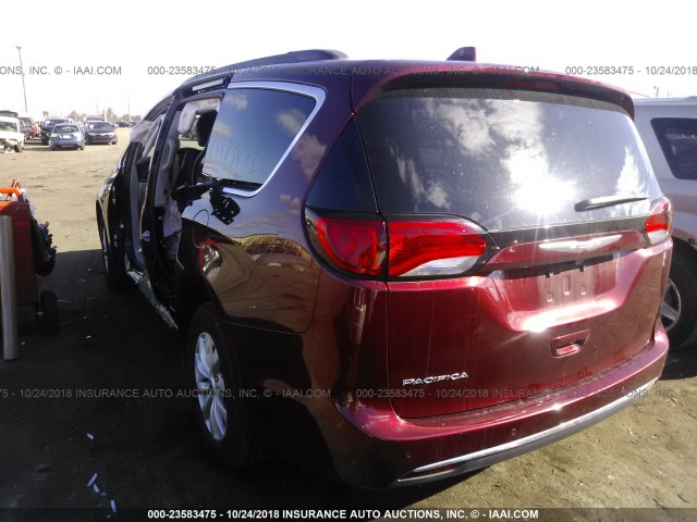 2C4RC1BG6HR660043 - 2017 CHRYSLER PACIFICA TOURING L RED photo 3