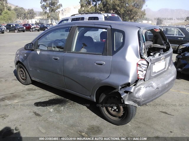 KL1TD66636B678438 - 2006 CHEVROLET AVEO LS GRAY photo 3
