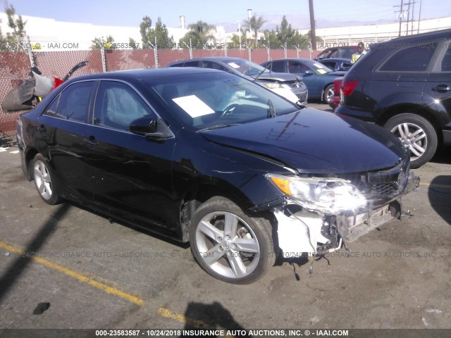 4T1BF1FK7EU762386 - 2014 TOYOTA CAMRY L/SE/LE/XLE Qara foto 1