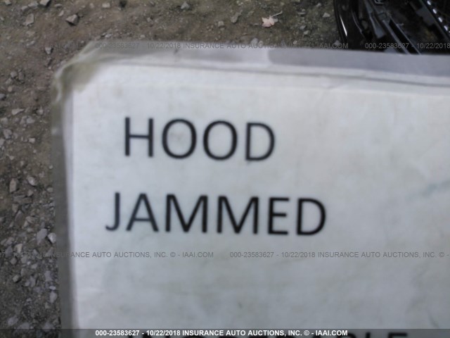 1G1ZC5E05CF267665 - 2012 CHEVROLET MALIBU 1LT BLACK photo 10