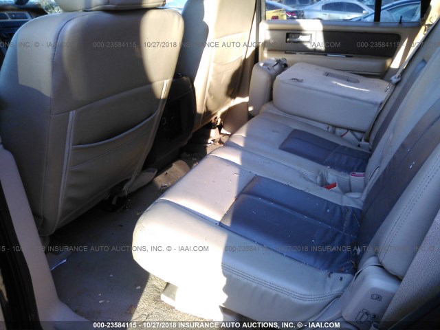 1FMFU15557LA89982 - 2007 FORD EXPEDITION XLT BLACK photo 8