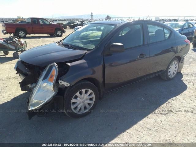 3N1CN7AP4FL895476 - 2015 NISSAN VERSA S/S PLUS/SV/SL GRAY photo 2