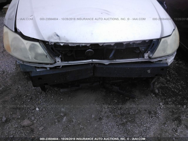 4T1BF28BX1U137865 - 2001 TOYOTA AVALON XL/XLS SILVER photo 6