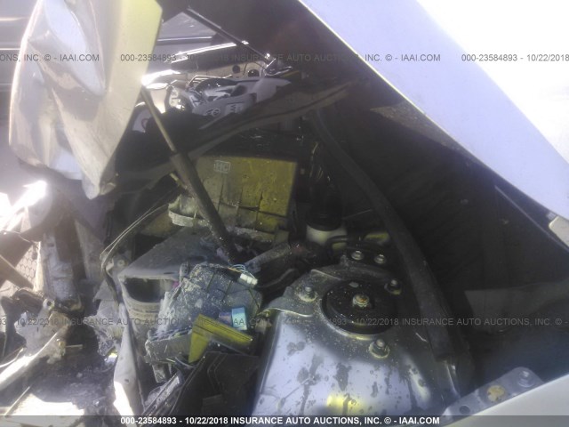 4T1BF1FK4GU117200 - 2016 TOYOTA CAMRY LE/XLE/SE/XSE SILVER photo 10