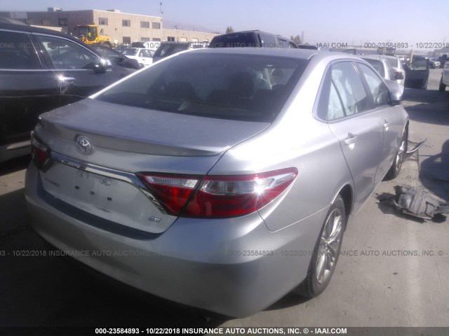 4T1BF1FK4GU117200 - 2016 TOYOTA CAMRY LE/XLE/SE/XSE SILVER photo 4