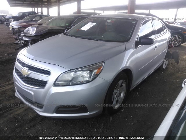 1G11B5SA6DF342789 - 2013 CHEVROLET MALIBU LS 银色 照片 2