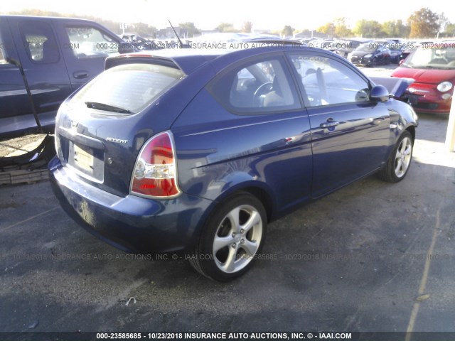 KMHCN36C38U079780 - 2008 HYUNDAI ACCENT SE BLUE photo 4