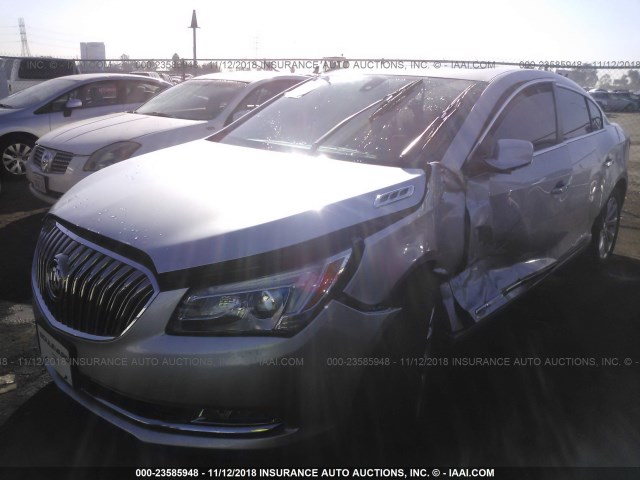 1G4GB5G38FF258659 - 2015 BUICK LACROSSE SILVER photo 2