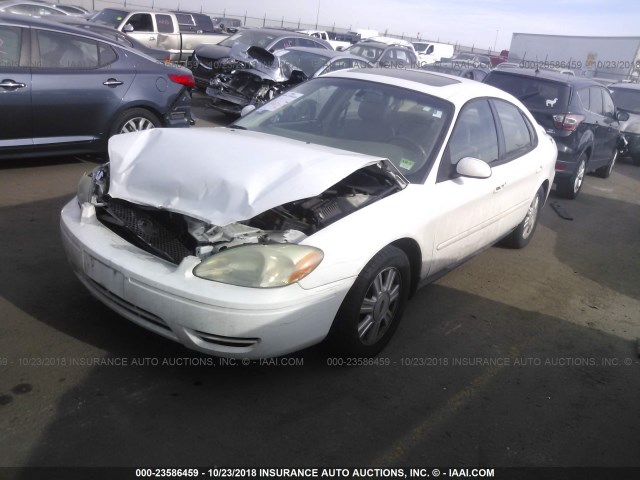 1FAFP56U97A156237 - 2007 FORD TAURUS SEL WHITE photo 2