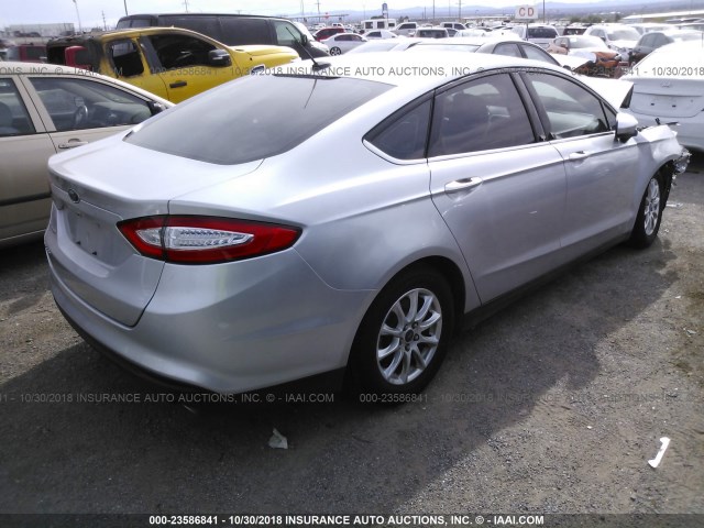 3FA6P0G75FR205563 - 2015 FORD FUSION S SILVER photo 4