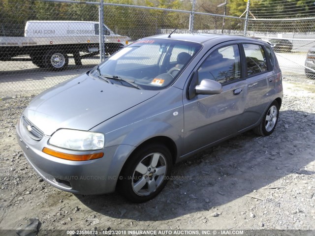 KL1TD66648B162348 - 2008 CHEVROLET AVEO LS GRAY photo 2