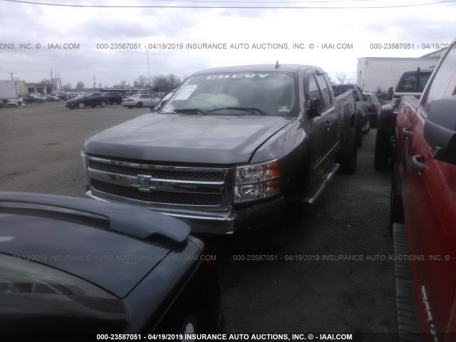 1GCRKSE07CZ238658 - 2012 CHEVROLET SILVERADO K1500 LT WHITE photo 2