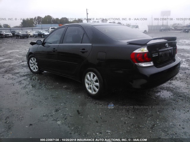 4T1BE32K06U125765 - 2006 TOYOTA CAMRY LE/XLE/SE BLACK photo 3