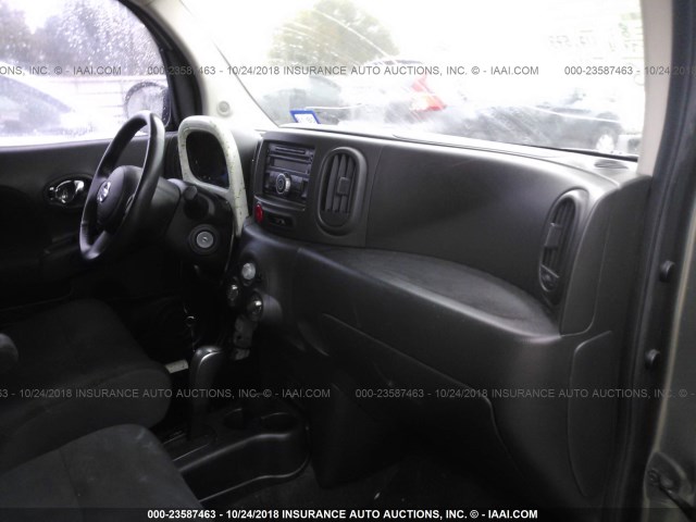 JN8AZ2KR4AT163949 - 2010 NISSAN CUBE S/SL/KROM GRAY photo 5