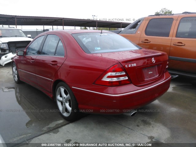 WDBRF52HX6A875836 - 2006 MERCEDES-BENZ C GENERATION 2006 230 RED photo 3