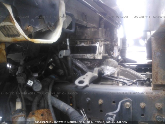 JL6BNG1A7DK000511 - 2013 MITSUBISHI FUSO TRUCK FE FEC72S WHITE photo 10