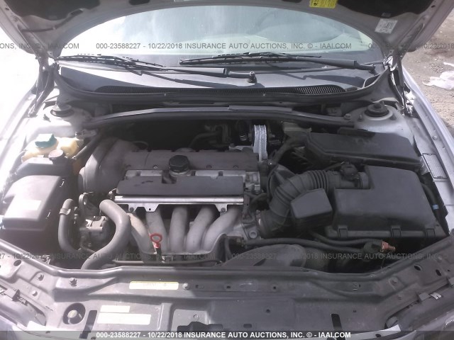 YV1RS61T732259679 - 2003 VOLVO S60 SILVER photo 10