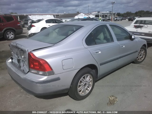 YV1RS61T732259679 - 2003 VOLVO S60 SILVER photo 4