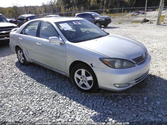 JTDBF32K020015592 - 2002 TOYOTA CAMRY LE/XLE/SE SILVER photo 1