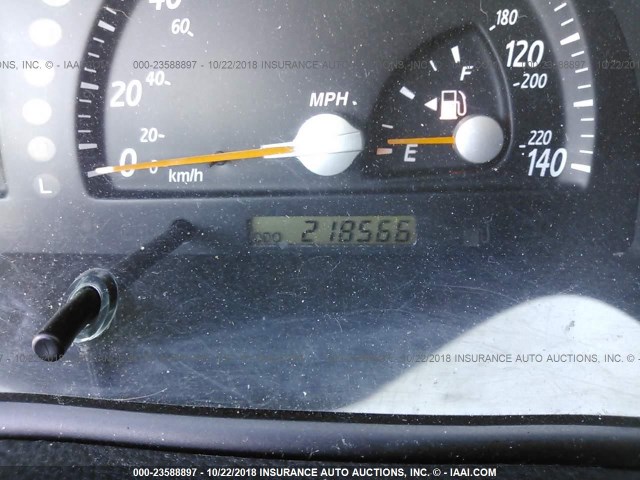 JTDBF32K020015592 - 2002 TOYOTA CAMRY LE/XLE/SE SILVER photo 7