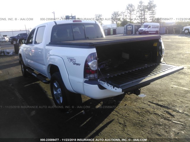 3TMJU4GN5CM138359 - 2012 TOYOTA TACOMA DOUBLE CAB PRERUNNER WHITE photo 3
