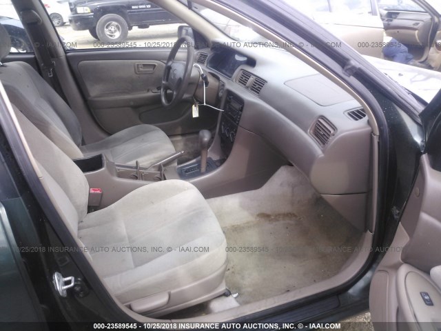 4T1BG22K61U791641 - 2001 TOYOTA CAMRY CE/LE/XLE 绿色 照片 5