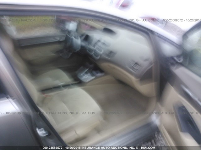 JHMFA36246S002301 - 2006 HONDA CIVIC HYBRID GRAY photo 5