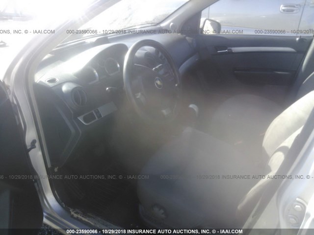 KL1TD56EX9B640968 - 2009 CHEVROLET AVEO LS/LT ვერცხლისფერი ფოტო 5